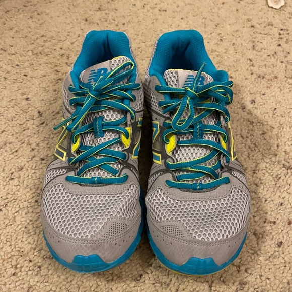 New Balance 750 v2 running shoes - Picture 1 of 4